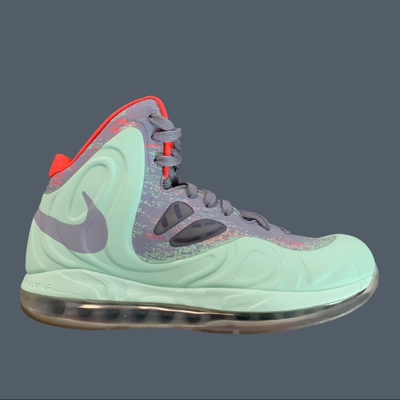 Nike Other - Nike Air Max Hyperposite Christmas sz 8